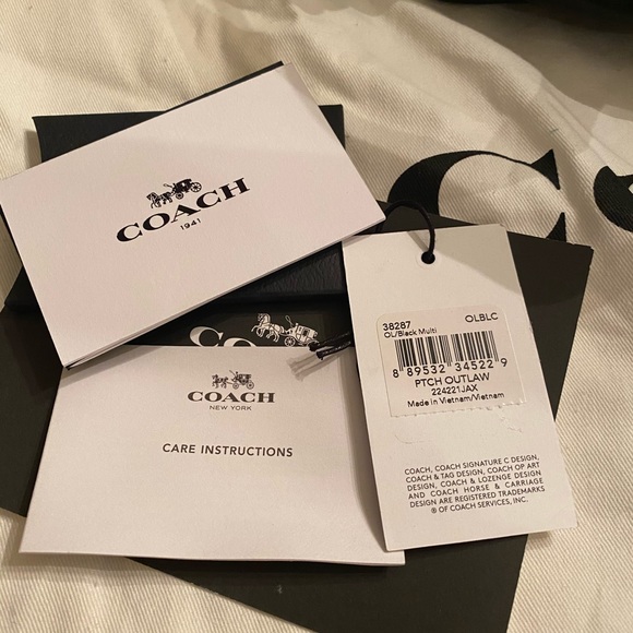 Coach patchwork outlaw satchel - Picture 9 of 9